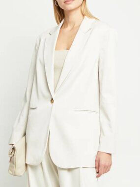 NWT CAARA Adira Relaxed Blazer in Beige